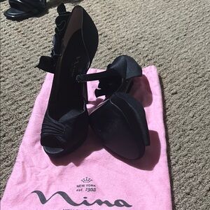 Nina Women's Black Heels